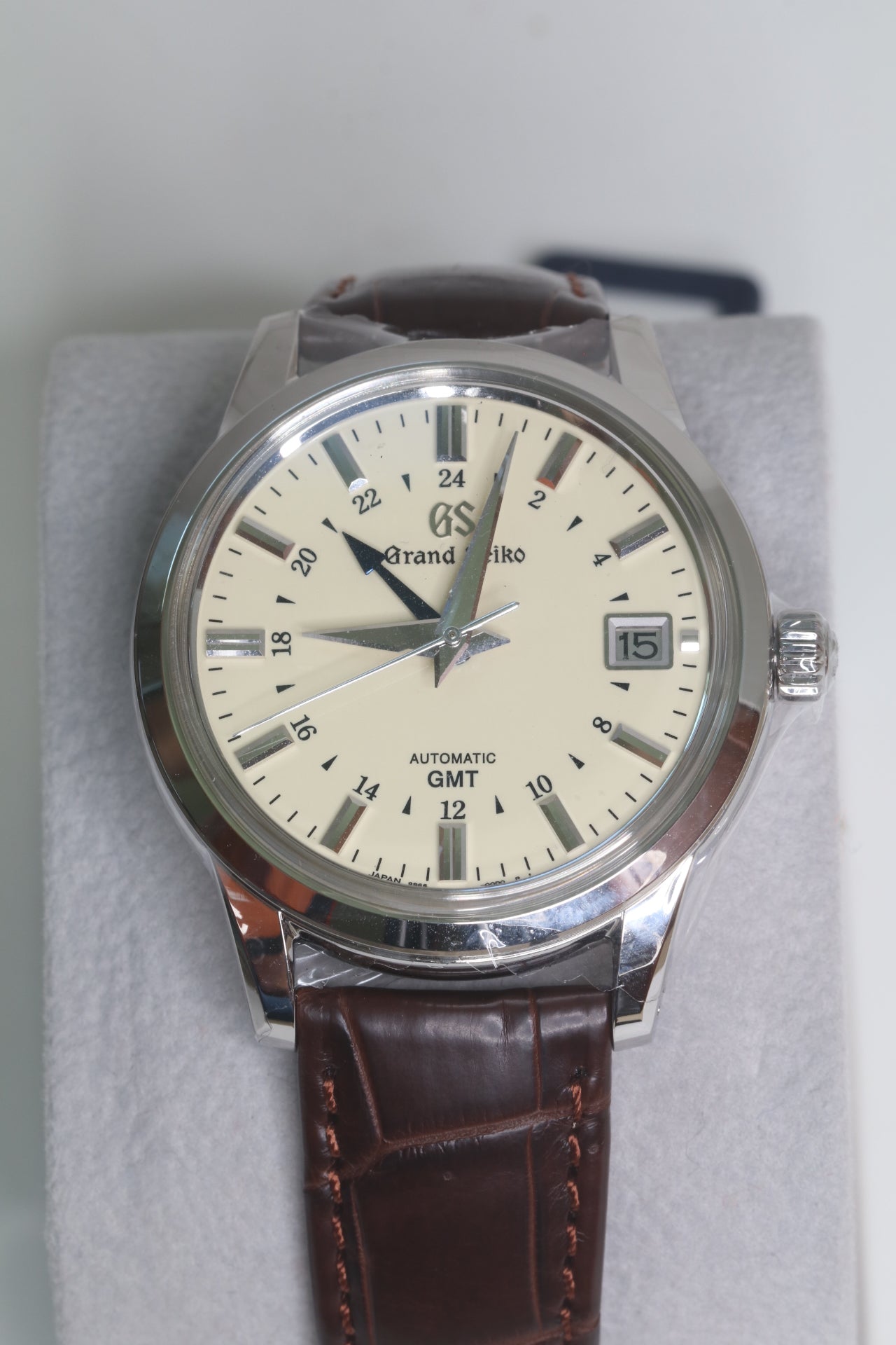 Grand Seiko SBGM221